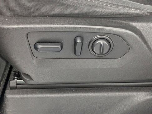 Used 2020 Chevrolet Silverado 1500 RST w/ All-Star Edition image 14