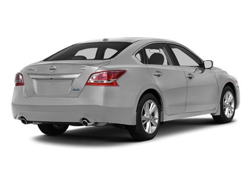 Used 2013 Nissan Altima 2.5 SV FWD image 3