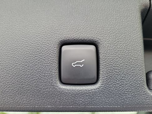 Certified 2024 Ford Escape ST-Line w/ Tech Pack #1 FWD image 7