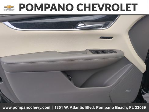 Used 2021 Cadillac XT6 Premium Luxury image 20