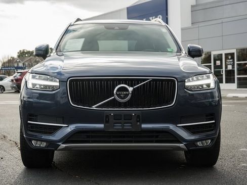 Used 2019 Volvo XC90 T6 Momentum w/ Advanced Package image 2