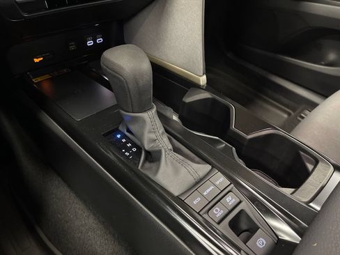 Certified 2025 Toyota Camry LE AWD/4WD image 24