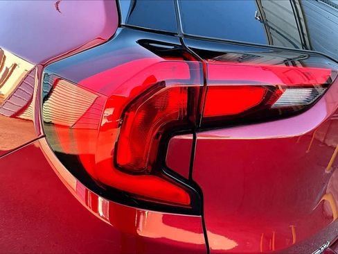 Used 2020 GMC Terrain SLE w/ Driver Convenience Package image 27