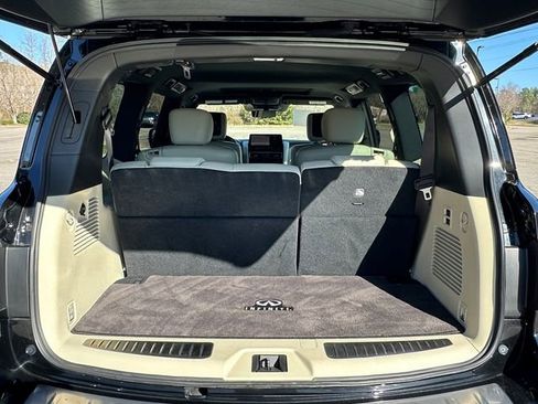 Used 2023 INFINITI QX80 Sensory w/ Cargo Package AWD/4WD image 31