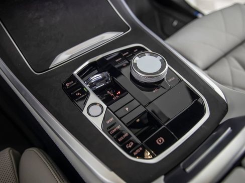 Used 2025 BMW X5 M60i w/ Executive Package AWD/4WD image 31