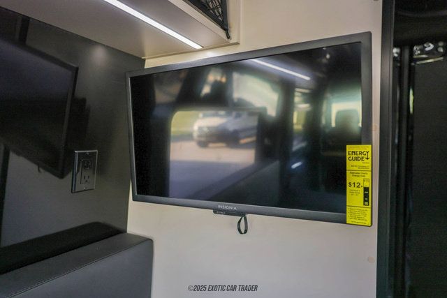 Used 2024 Mercedes-Benz Sprinter 2500 image 69