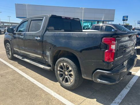 Used 2023 Chevrolet Silverado 1500 High Country w/ Technology Package image 5