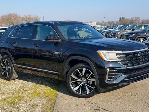 New 2026 Volkswagen Atlas Cross Sport SEL Premium R-Line AWD/4WD image 3