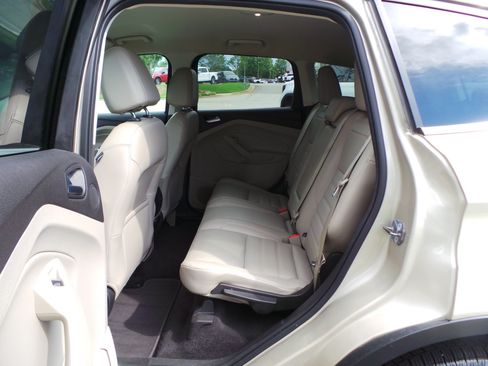 Used 2017 Ford Escape Titanium FWD image 13