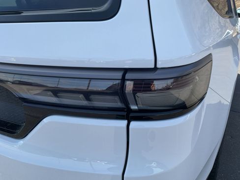 New 2026 Jeep Grand Wagoneer L Limited AWD/4WD image 31