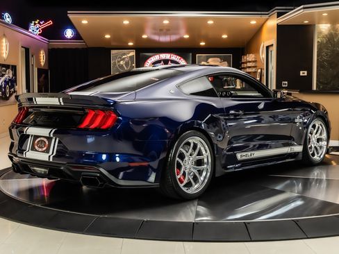 Used 2019 Ford Mustang GT Premium w/ GT Performance Package RWD image 11