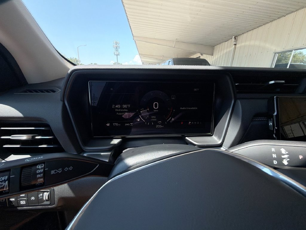 New 2026 GMC Terrain Denali w/ LPO, Black Badging Package AWD/4WD image 18