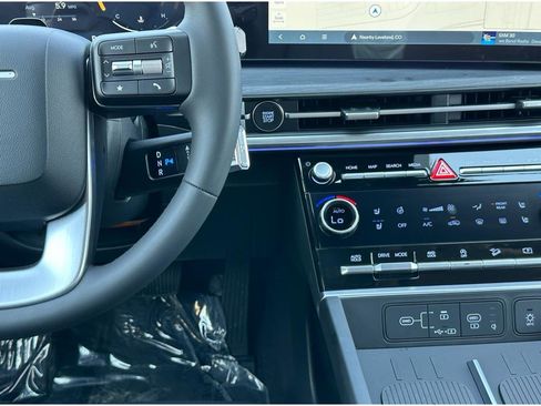 Used 2024 Hyundai Santa Fe Limited image 20