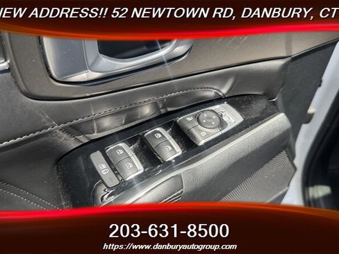 Used 2022 Kia Sorento SX AWD/4WD image 12