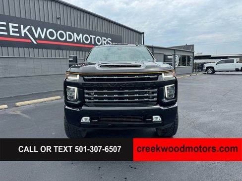 Used 2021 Chevrolet Silverado 2500 LTZ w/ Carhartt Edition AWD/4WD image 15