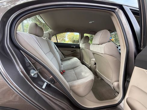 Used 2010 Honda Civic LX image 25