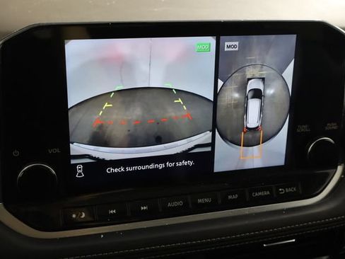 Used 2023 Nissan Rogue Platinum w/ Platinum Premium Package AWD/4WD image 32