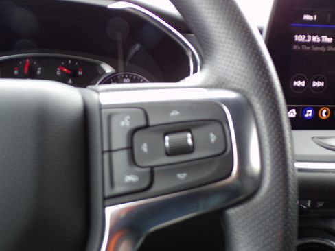 Used 2024 Chevrolet Blazer LT w/ Convenience Package image 18