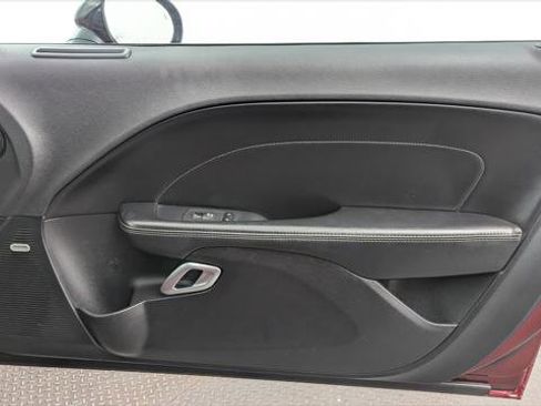 Used 2019 Dodge Challenger GT w/ Plus Package image 17