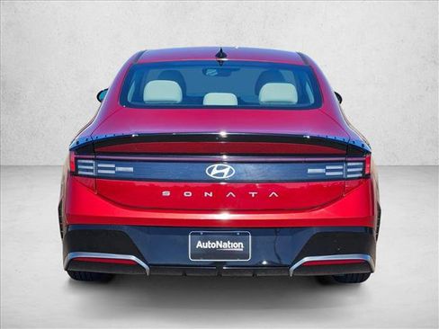 Used 2025 Hyundai Sonata SEL FWD image 7