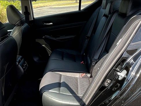 Used 2023 Nissan Altima 2.5 SL image 19