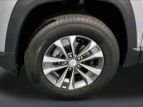 Used 2025 Chevrolet Equinox LT FWD image 28