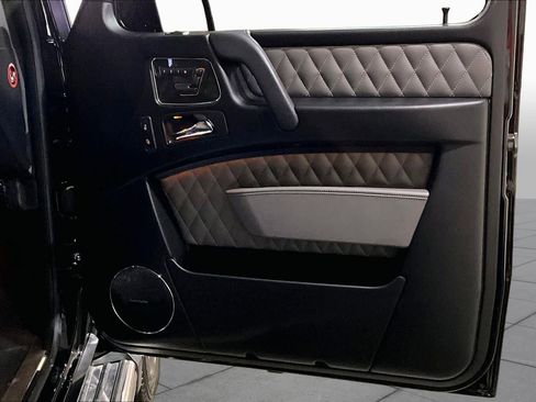 Used 2017 Mercedes-Benz G 63 AMG 4MATIC image 29