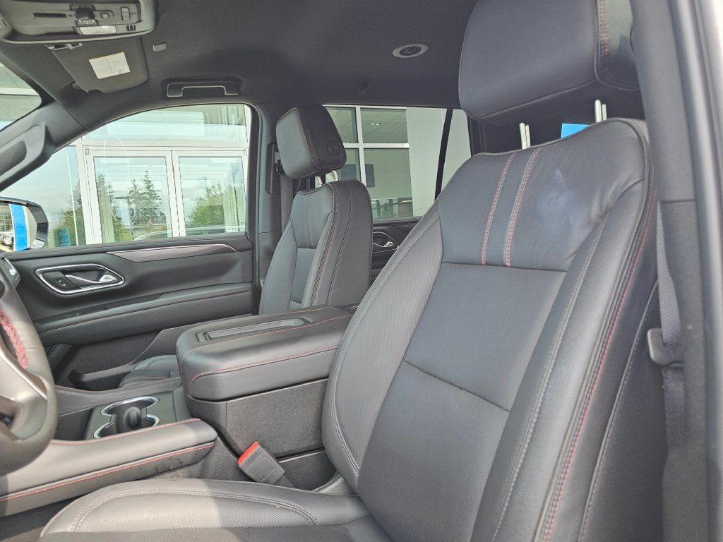 Used 2023 Chevrolet Tahoe RST w/ Luxury Package AWD/4WD image 25