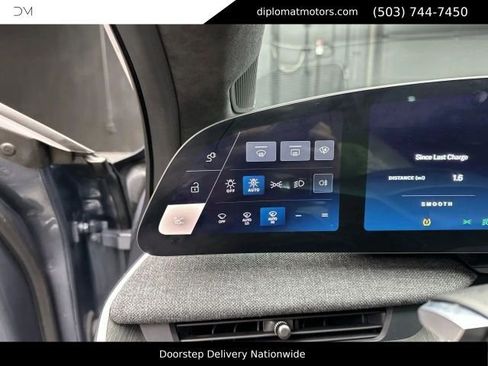 Used 2024 Lucid Air Touring AWD/4WD image 28