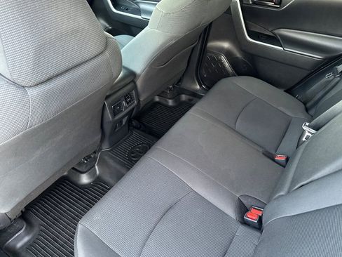 Used 2020 Toyota RAV4 LE w/ All Weather Liner Package image 12