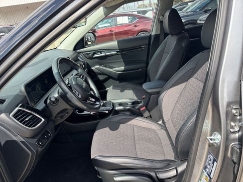 Used 2025 Kia Seltos S image 28