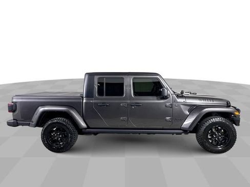 Used 2024 Jeep Gladiator Sport AWD/4WD image 9