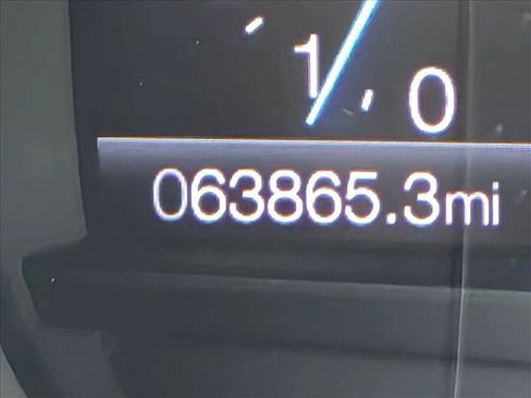 Used 2020 Ford Fusion SE FWD image 11