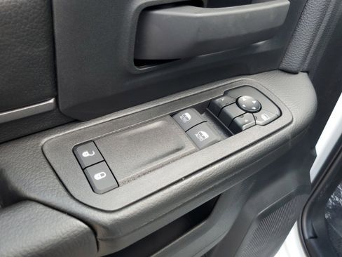 New 2026 RAM 3500 Tradesman image 9