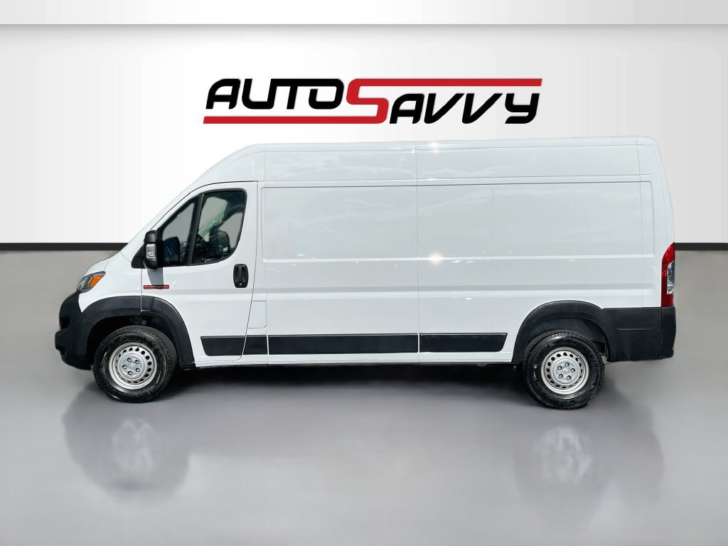 Used 2025 RAM ProMaster 2500 FWD image 4