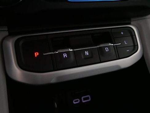 Used 2023 GMC Acadia SLT w/ Technology Package AWD/4WD image 30