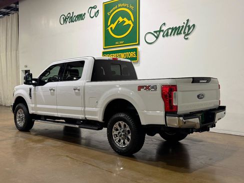 Used 2018 Ford F250 Lariat w/ Chrome Package AWD/4WD image 6