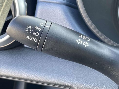 New 2025 Nissan Versa SV w/ Trunk Package image 21