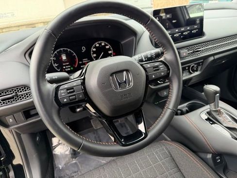 Certified 2026 Honda HR-V Sport image 19