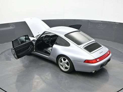 Used 1995 Porsche 911 Carrera RWD image 23