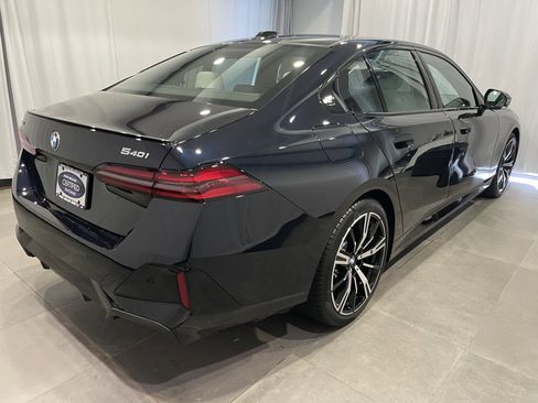 Used 2026 BMW 540i xDrive w/ Executive Package AWD/4WD image 6