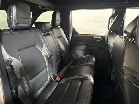 New 2025 Ford Bronco Outer Banks AWD/4WD image 17