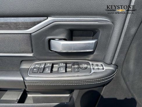 Used 2024 RAM 2500 Big Horn w/ Bed Utility Group image 8