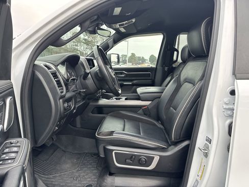 Used 2022 RAM 1500 Laramie image 16