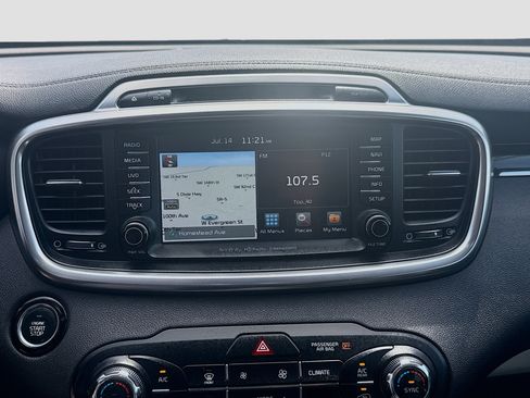 Used 2017 Kia Sorento SX FWD image 10