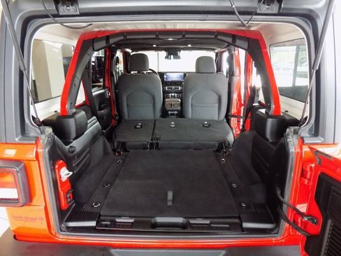 Certified 2024 Jeep Wrangler Sport S image 26