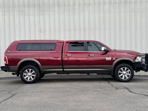 Used 2018 RAM 3500 Laramie Longhorn w/ Longhorn Southfork Package image 4