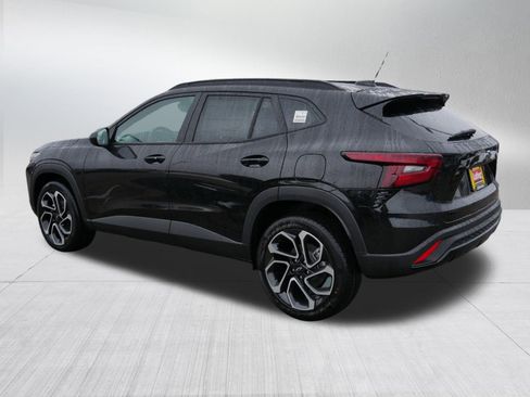 New 2026 Chevrolet Trax RS w/ Sunroof Package image 2