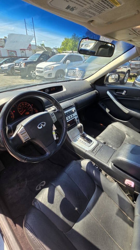 Used 2005 INFINITI G35 x Sedan AWD/4WD image 6