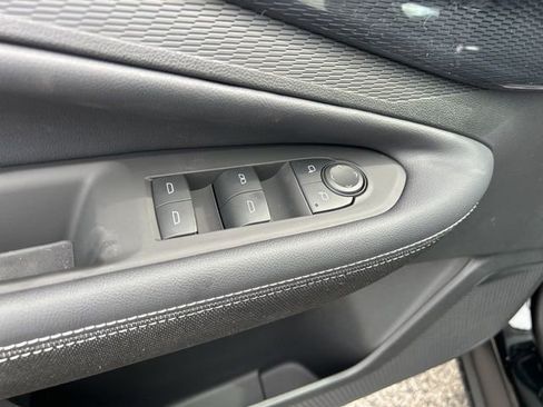 New 2026 Chevrolet Blazer EV LT image 13